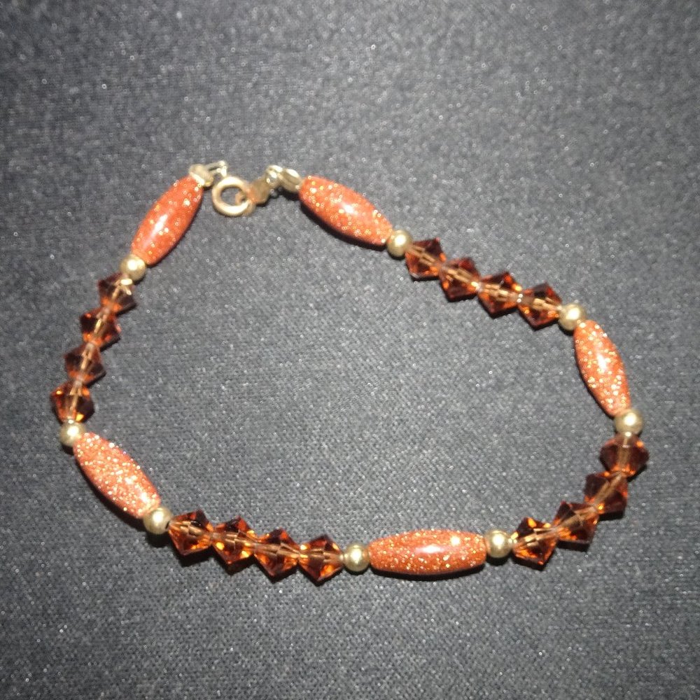 Hand Made Gold Stone Faceted Glass 14KT Gold Beaded Clasp Bracelet 7"